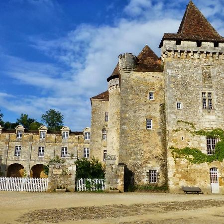 The Tower Villa Les Dognons Buitenkant foto